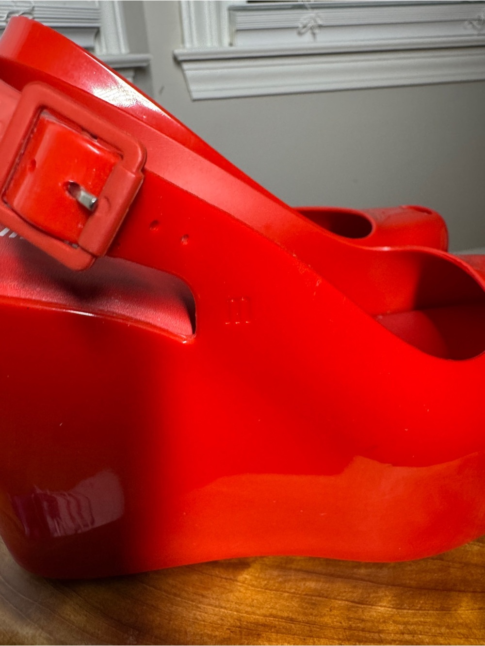 Melissa Groovy Slingback Platform Wedge Pumps in Red Sz. 6 - Picture 6 of 10